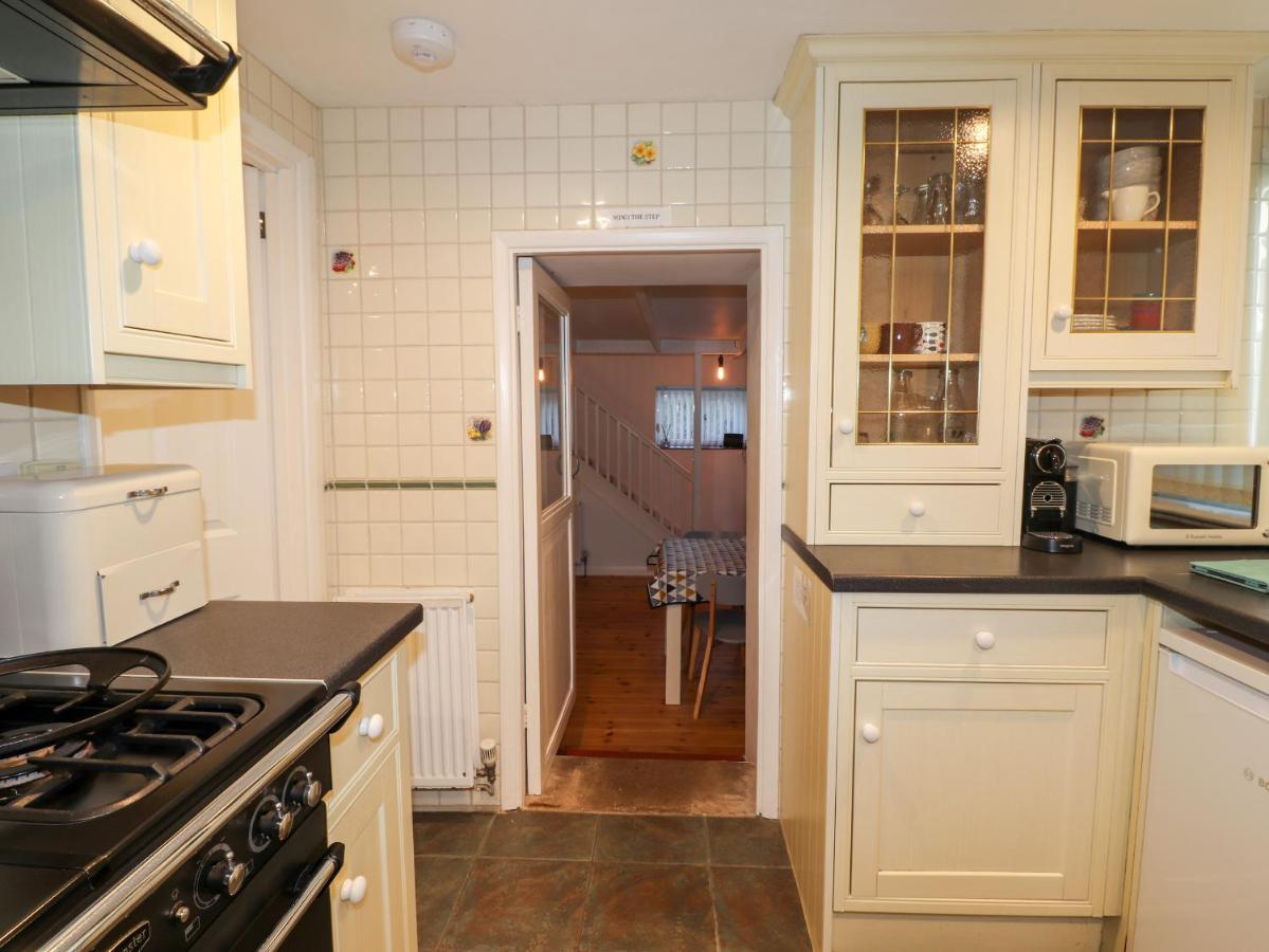 Little Barn Cottage Нюпорт Екстериор снимка